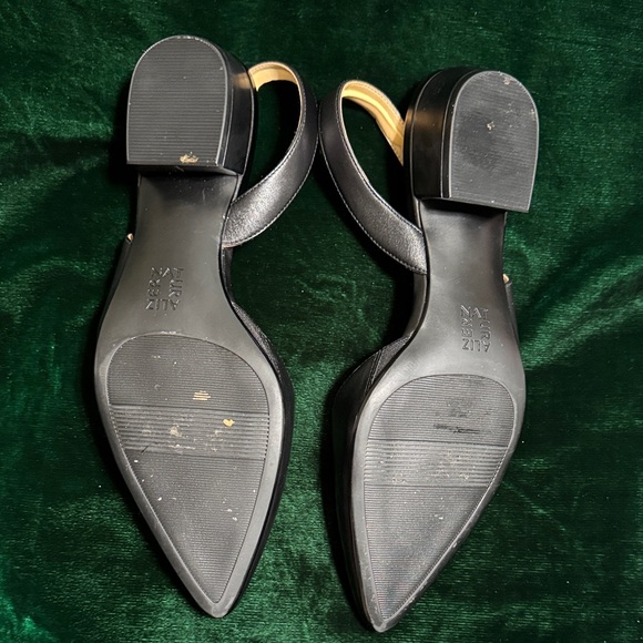Elegant Black Slingback Women's Shoes Naturalizer 9M - Picture 2 of 6